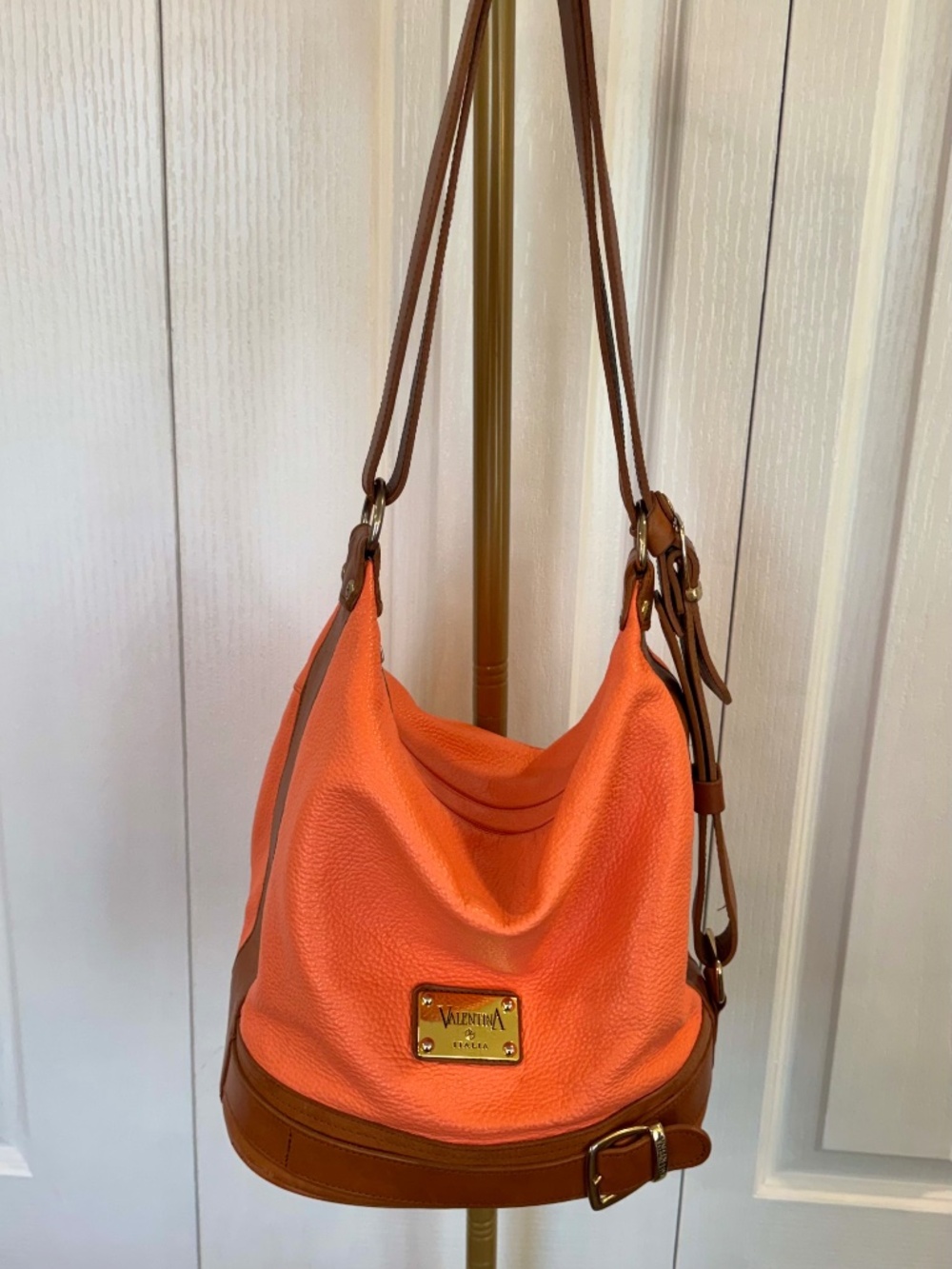 VTG, Valentina Coral Pebbled & Tan Leather Handbag, Adjustable Strap to Backpack